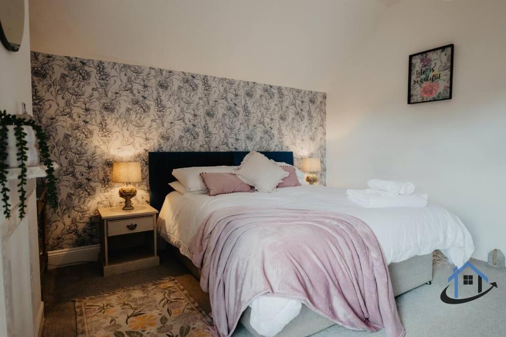 Indigo Snug - Gorgeous 2 Bed Flat In The Heart Of 克罗默 外观 照片